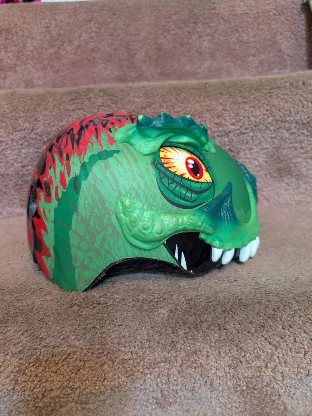Raskullz helmet dinosaur size small (50-54cm) green red - Picture 5 of 11